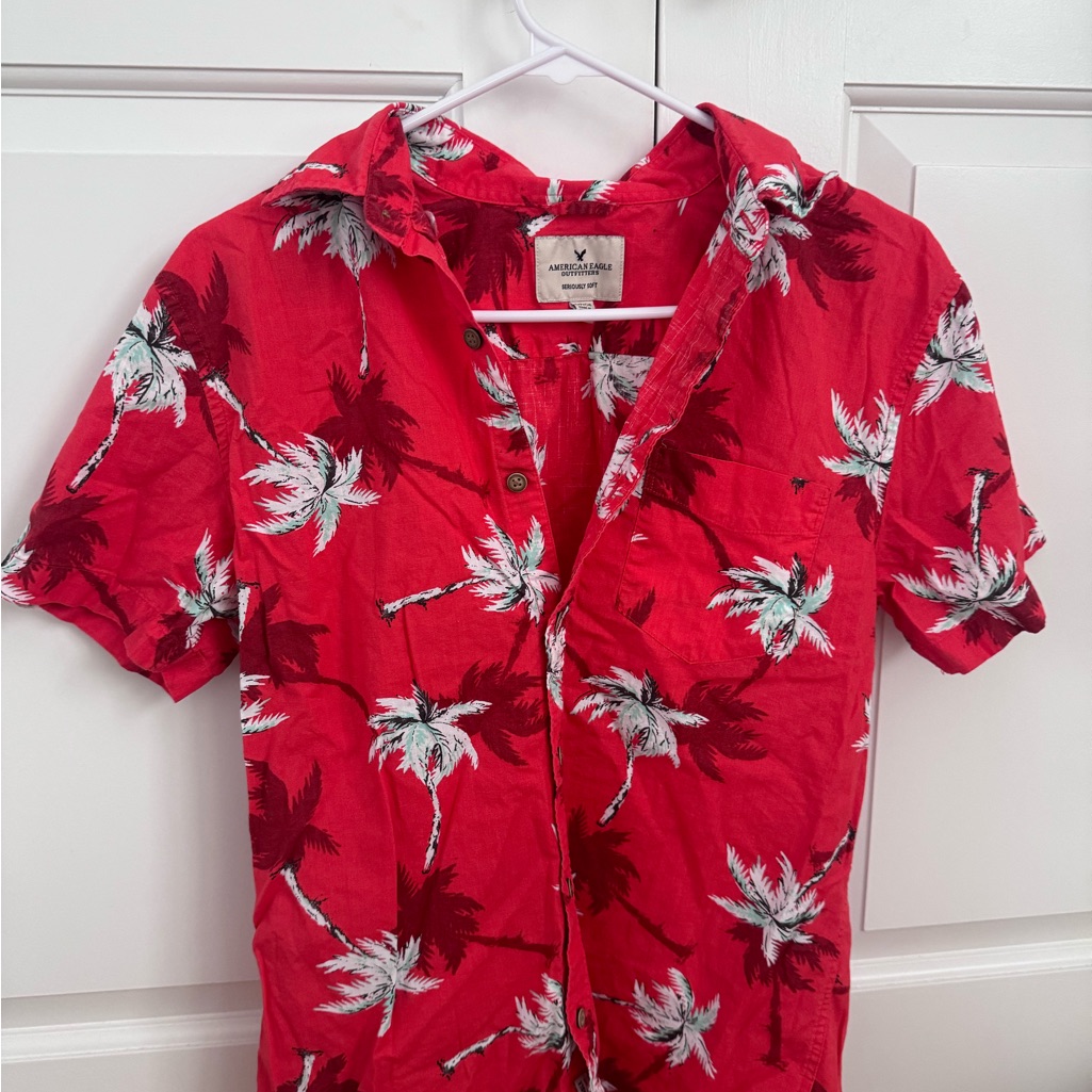American Eagle Outfitters Red Palm Print Shirt